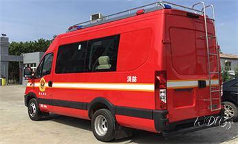 双江专业高速公路道路地库紧急救援服务 24小时快速应急拖车、搭电、补胎与综合救援